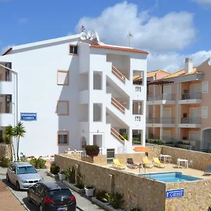  Apartment Cabrita